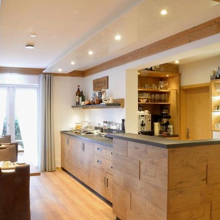 Waldhotel Twiehaus Garni Lübeck Dış mekan fotoğraf