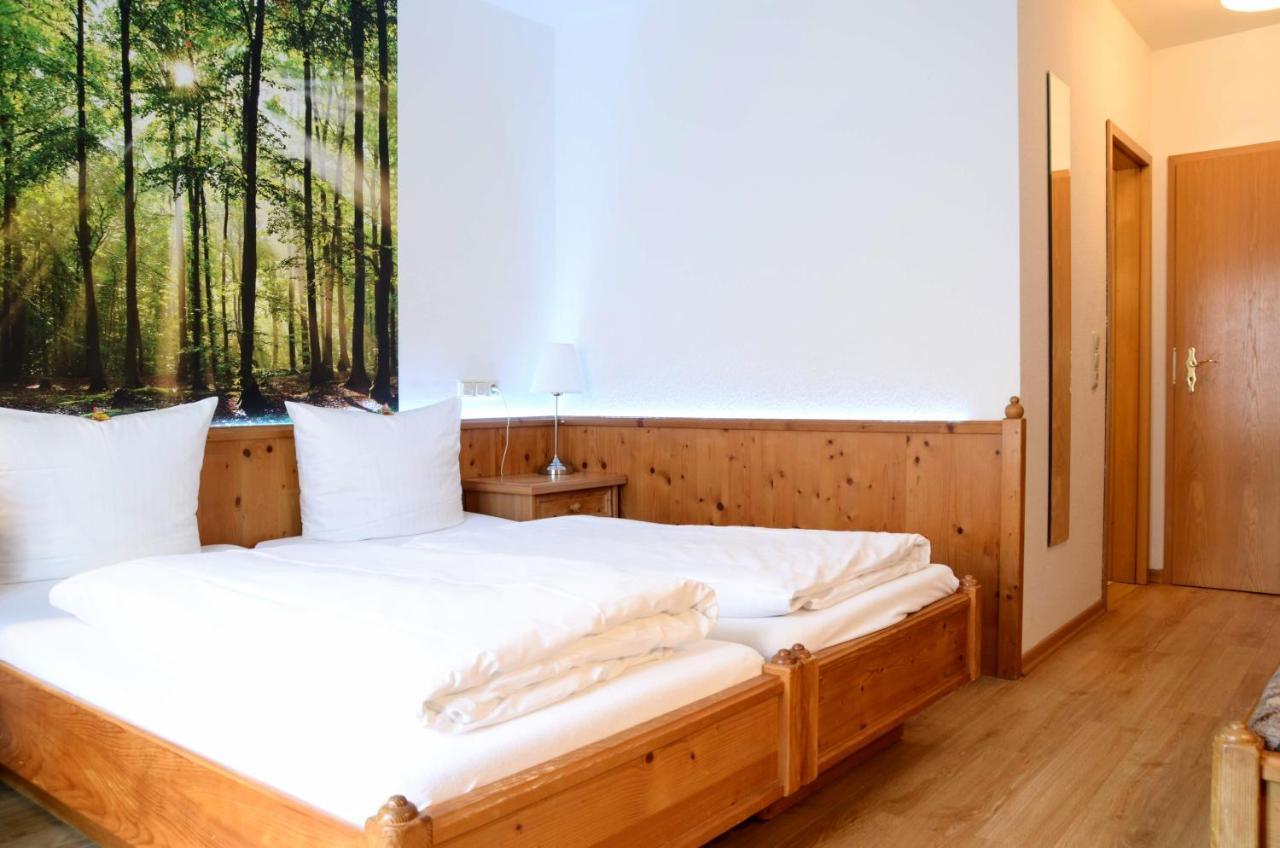 Waldhotel Twiehaus Garni Lübeck Dış mekan fotoğraf